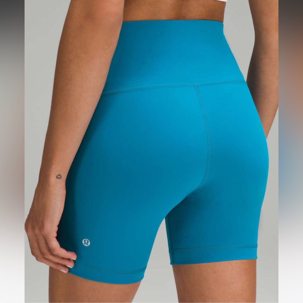 Lululemon Wunder Train High-Rise Short 6”